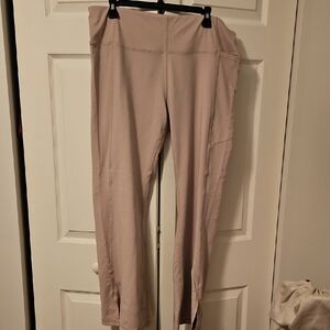 Avia Women's Tan Leggings